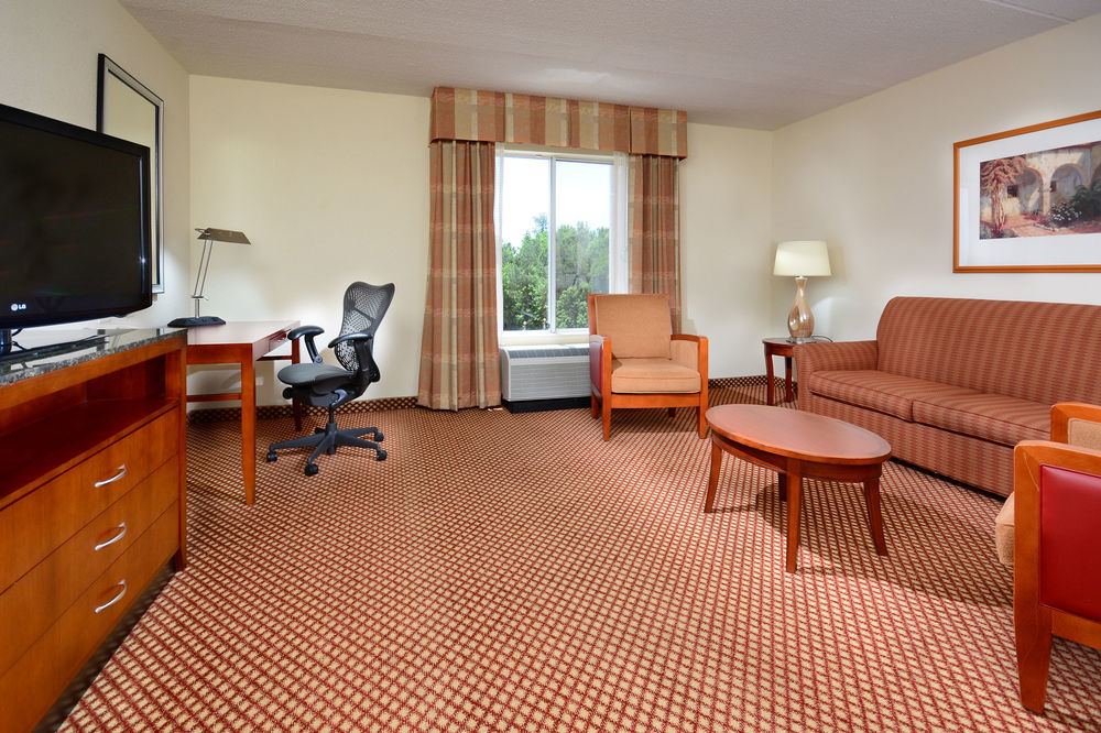 Hilton Garden Inn Raleigh Capital Blvd I-540 Eksteriør bilde