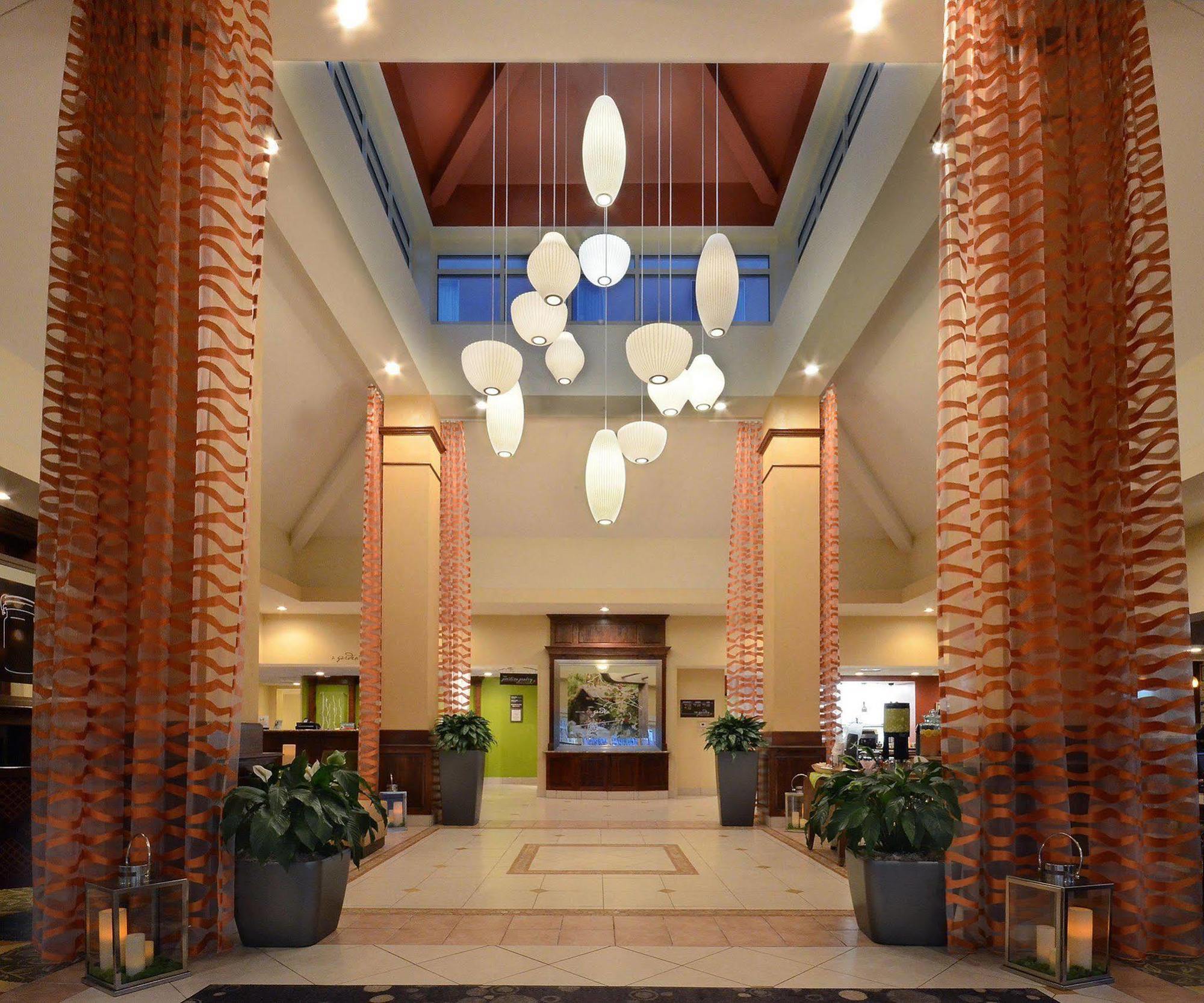 Hilton Garden Inn Raleigh Capital Blvd I-540 Eksteriør bilde